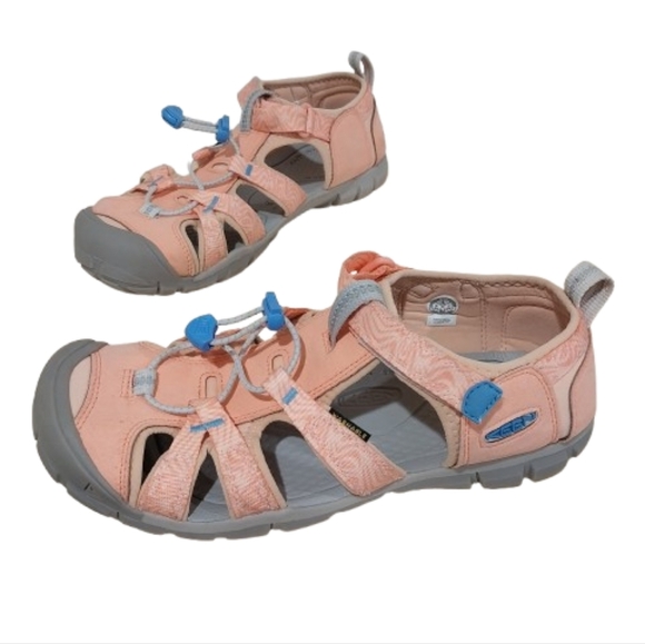 Keen Seacamp II CNX Sandals Size 6 Peach Fisherman Outdoor Camping Hiking Shoes